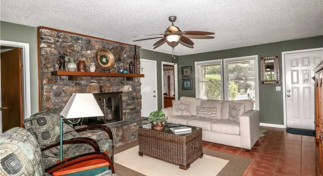 Abaron Townhouse Unit 0414 2 Bedrooms 2 Bathrooms Townhouse