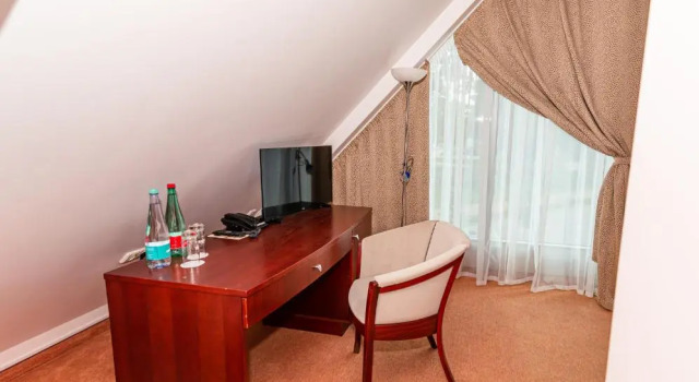 Одноместный номер Standard с видом на парк Medūna Central Hotel