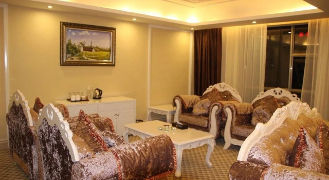 Yucheng International Hotel