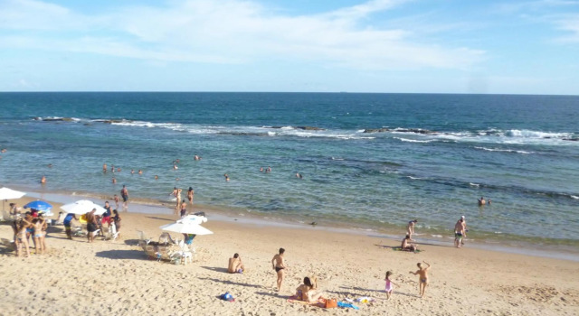 Flat no Farol da Barra 129, Забронировать Отель Отели штата Баия с бассейном, Бассейн
