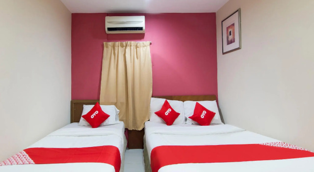 Трёхместный номер Deluxe OYO 44100 Hotel Casavilla Petaling Jaya