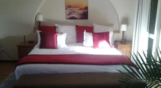 Люкс Luxury Dolphin View Guesthouse