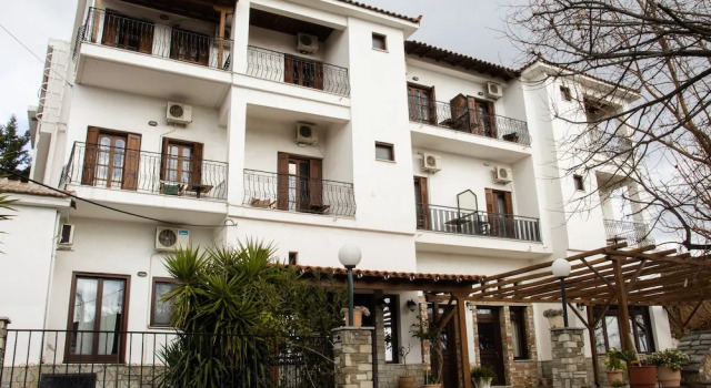 Hotel Defkalion