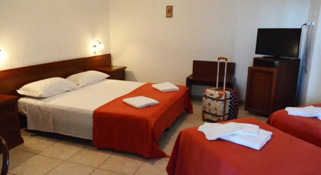 Трёхместный номер Superior Castelvetere Hotel