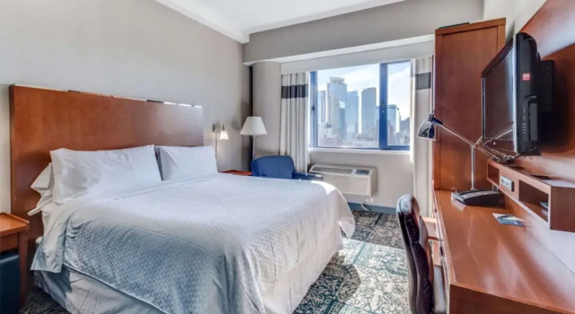 Двухместный номер with Manhattan view Vista LIC Hotel, Premier Collection by Best Western