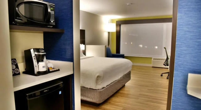 Люкс Holiday Inn Express & Suites - Gatineau - Ottawa by IHG