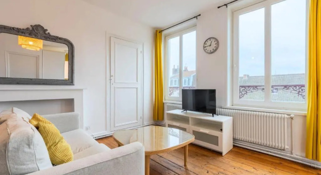Lille Centre - Nice Appartment 2 rooms !, Забронировать Отель Отели Лилля с парковкой, рядом с Chambre de Commerce, Парковка