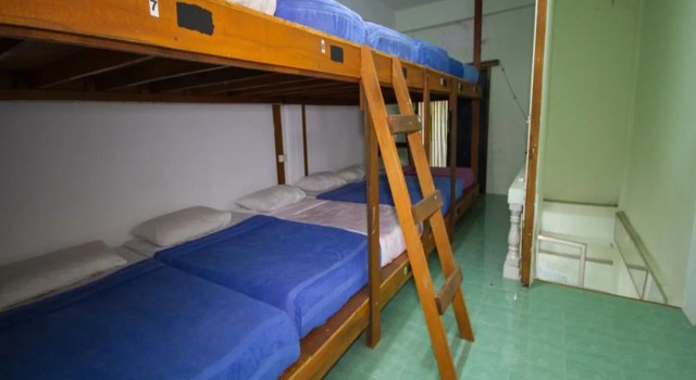 Haad Rin Station Hostel - Adults Only