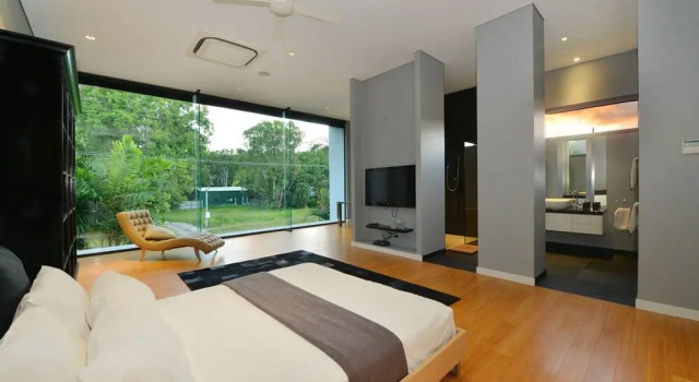 Glass House on the Beach