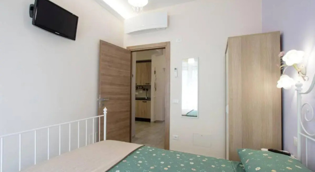 Romano's Suite, Забронировать Отель Рим Лацио, рядом с Уста истины