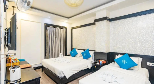 Номер Standard A25 Premium Hotel - 06 Trương Định