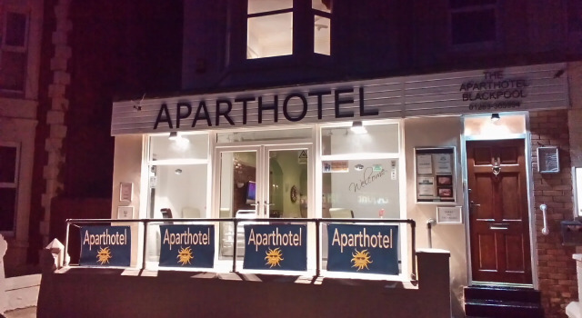 Aparthotel Blackpool, Забронировать Апарт-отель Апарт-отели Блэкпул, рядом с Стадион футбольного клуба «Блэкпул», Апарт-отель