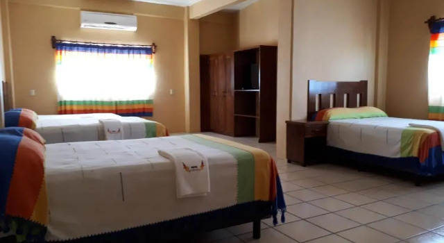 Hotel Alebrijes, Book Hotel San Pedro Pochutla Oaxaca