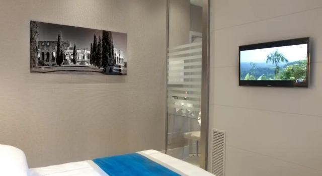 Suite Mood44