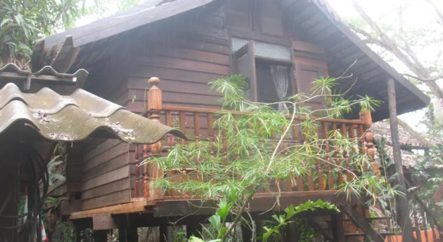 Вилла Standard Teak House Chiang Mai