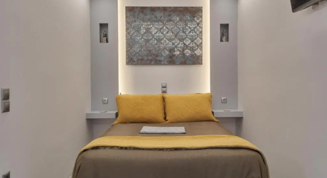 Апартаменты Modern Studio Ideal for Couples or Digital Nomads, Old Town Mytilene