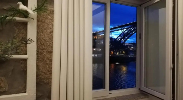 Апартаменты Red House By The River