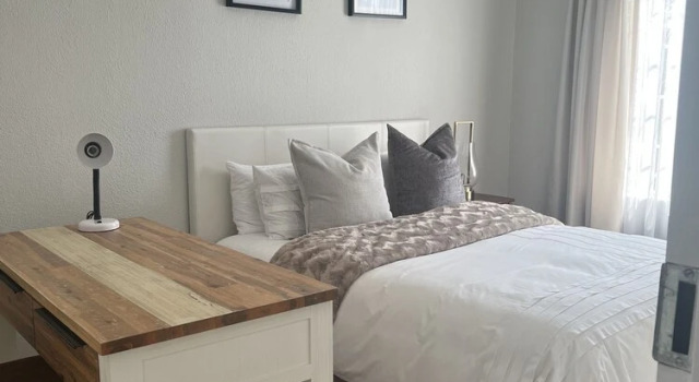Коттедж с 3 комнатами Roodepoort Smart Home 1