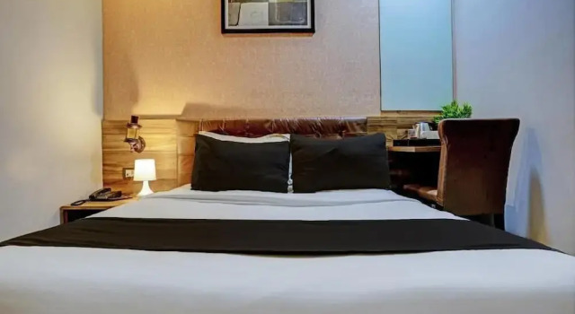 Hotel Blue Inn Residency