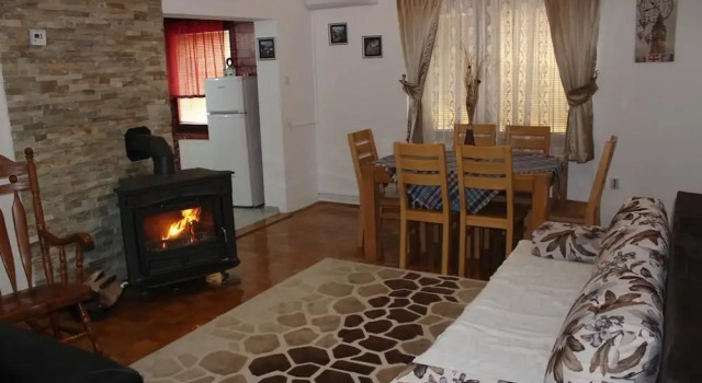 Апартаменты с балконом Apartments Basta