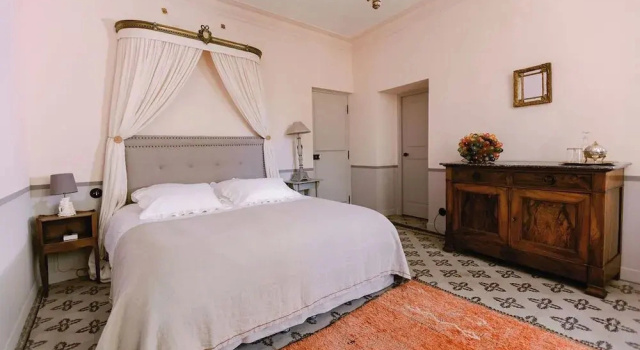 Château La Bruguière, Réserver Maison d'hôtes Tornac Languedoc-Roussillon