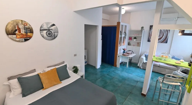 Апартаменты IzzHome City Love
