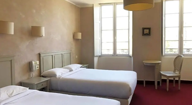 Трёхместный номер Standard Hotel Bleu de Mer