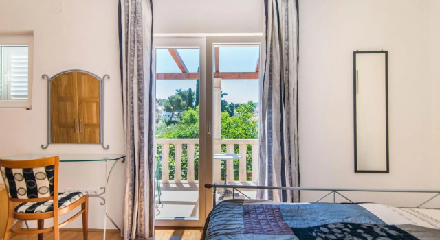 Magnificent Villa in Supetar With Swimming Pool, Prenota Villa Hotel a Croatian Islands con piscina, Piscina