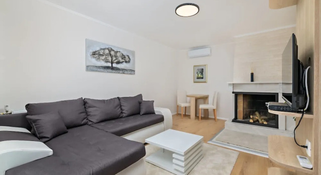 Люкс Deluxe c 1 комнатой с видом на сад Villa Madison