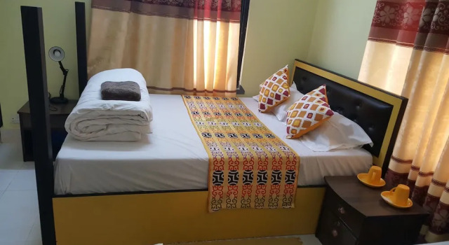 Трёхместный семейный номер Standard с балконом BnB Royal Tourist House
