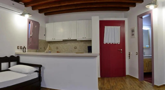 Nicolas House