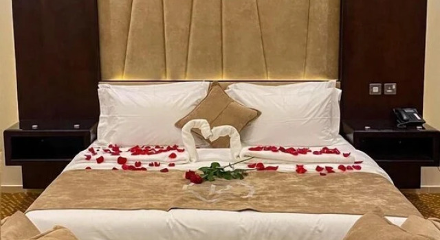 Roshan Hotel Suites
