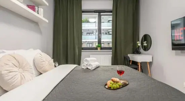 Lumina 3-room apartment near the train station, Prenota Appartamento Varsavia Masovia