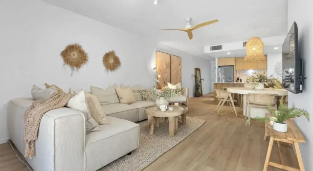 Апартаменты с видом на бассейн Drift Apartments