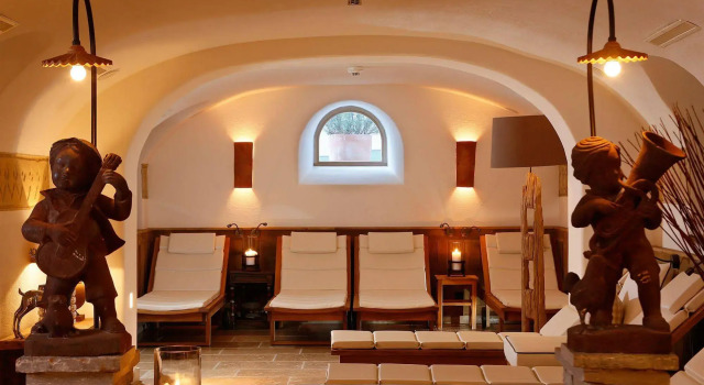 Himmlhof Small Luxury Boutique Hotel, Забронировать Отель Санкт-Антон-ам-Арльберг Санкт-Антон, рядом с Train Station Sankt Anton am Arlberg