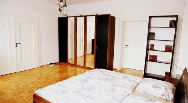 Central Suite