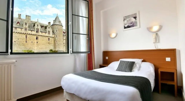 Одноместный номер Standard Hôtel Restaurant Du Château