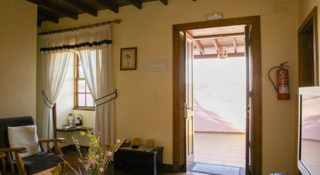 Casa Rural Olga, Забронировать Отель Отели Эль-Пасо с парковкой, Парковка