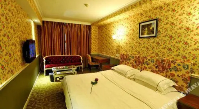 Linzhou Hotel, Buchen Sie Hotel Linshui Sichuan