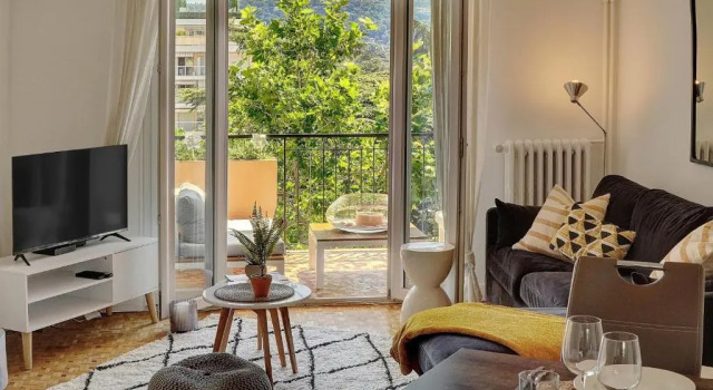 Апартаменты Elisa - Traversant - Terrasse - Verrière Côte d'Azur