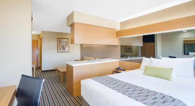 Номер Standard Microtel Inn & Suites by Wyndham Pigeon Forge