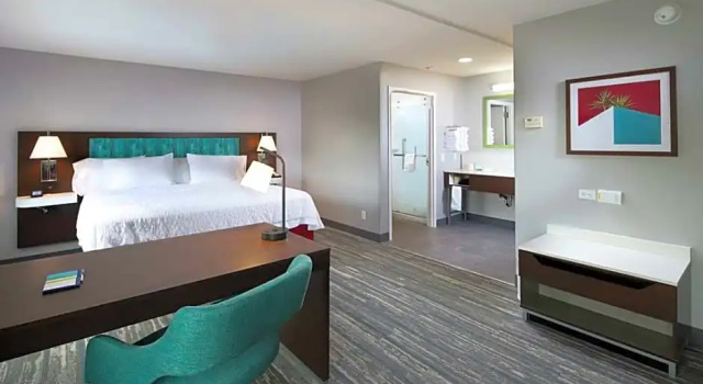 Люкс Hampton Inn & Suites Tucson East