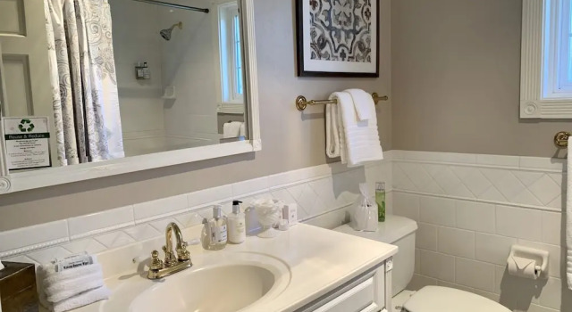 Коттедж McCall House Boutique Hotel