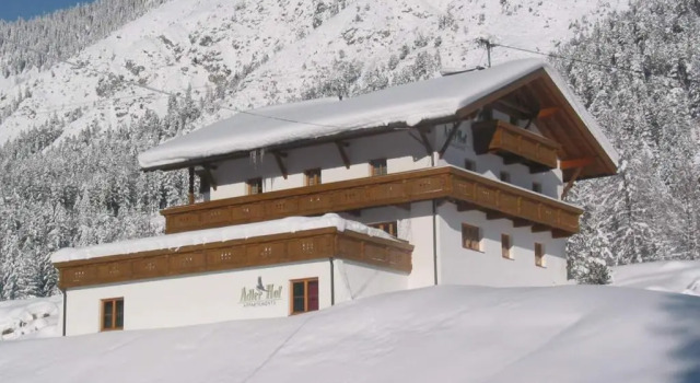Adlerhof, Забронировать Отель Лойташ Зеефельд