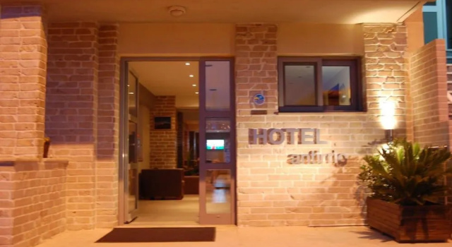 Hotel Antirrio