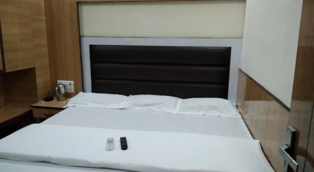 Silver Palace Hotel, Забронировать Отель Отели Нью-Дели с завтраком, Завтраки