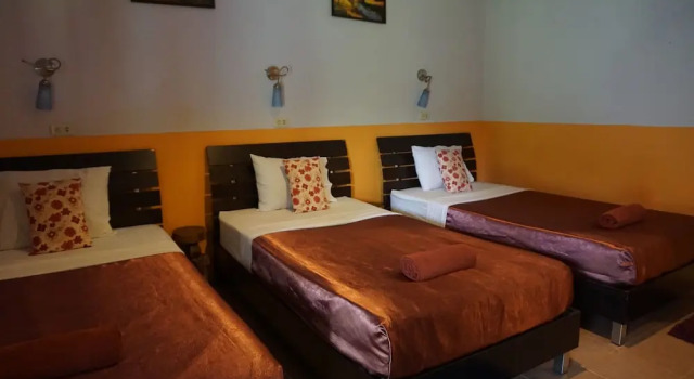 Phrom Prathan Resort, Забронировать Курортный отель Чай Пракан Таиланд