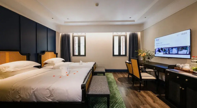 Chikan Gu Zheng Mei Tang Hotel, Boek Hotel Hotels in Guangdong met parkeren, Parkeren
