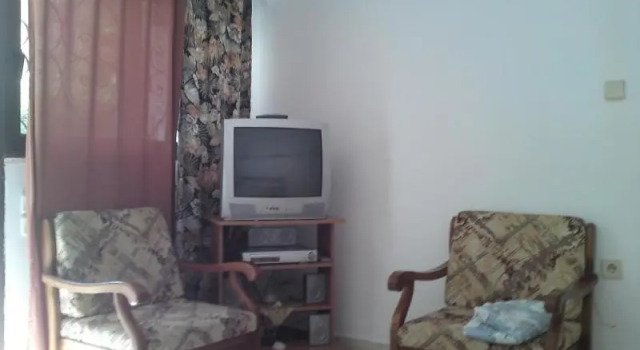Апартаменты Chris Studios & Apartments