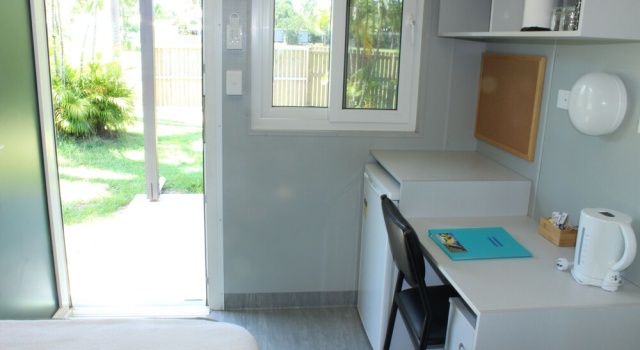 Одноместный номер Economy Цокольный этаж c 1 комнатой Dunk Island View Caravan Park